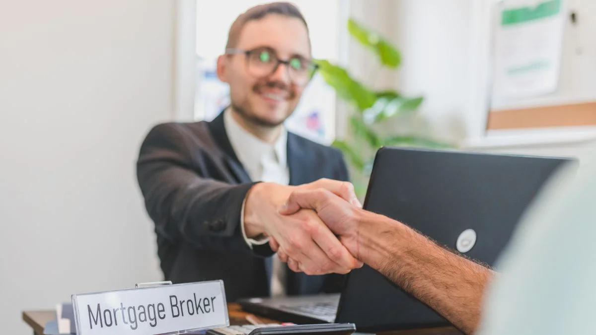How Lenders Calculate Income for Self-Employed Borrowers